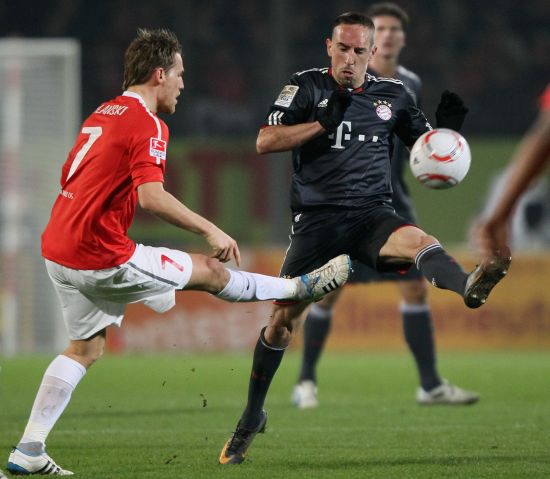 能否在激烈 能否在激烈